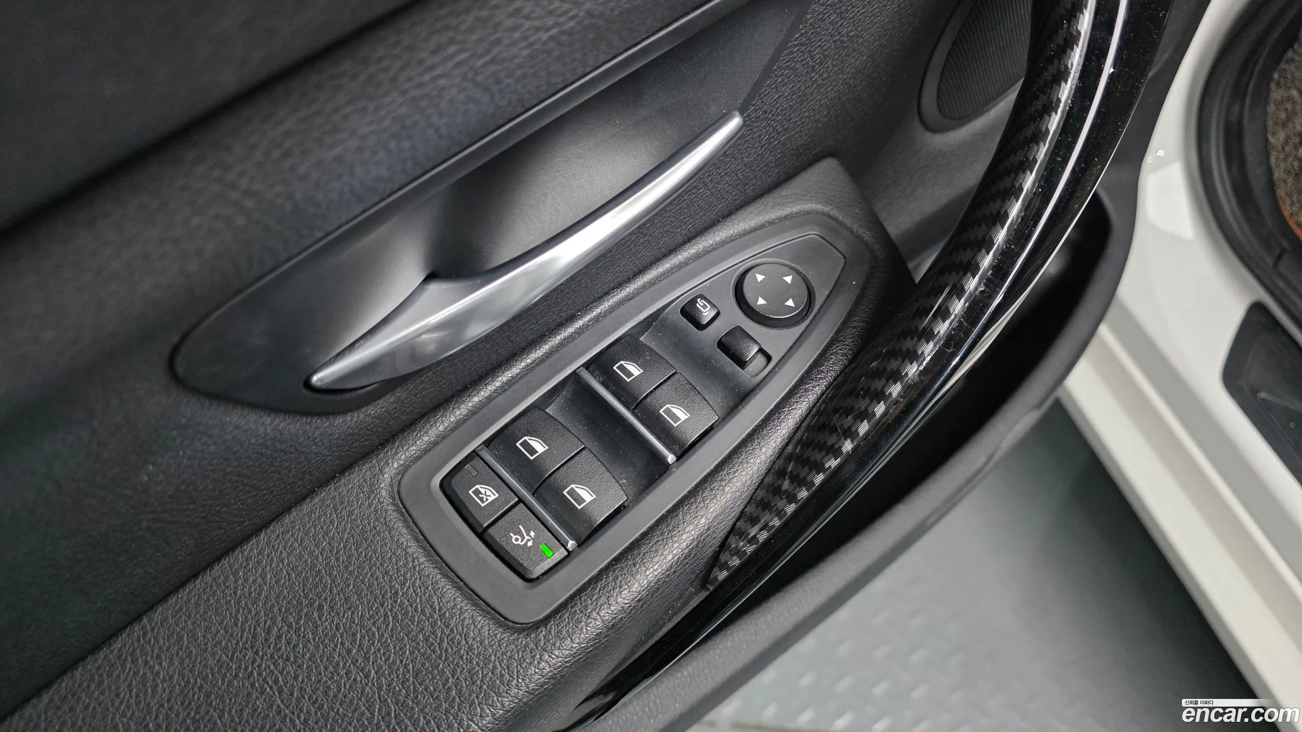 Thumbnail 30